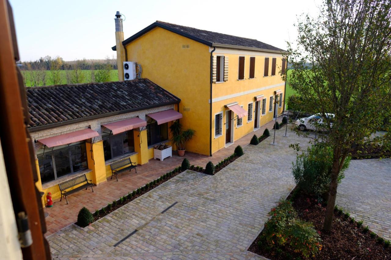 Agriturismo Corte Palazzo Marcaria Eksteriør billede