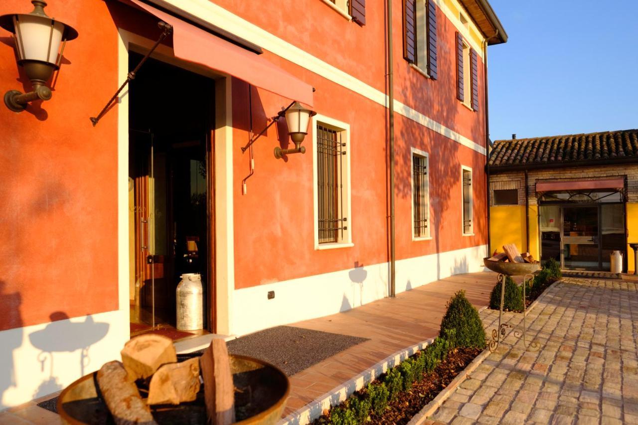Agriturismo Corte Palazzo Marcaria Eksteriør billede