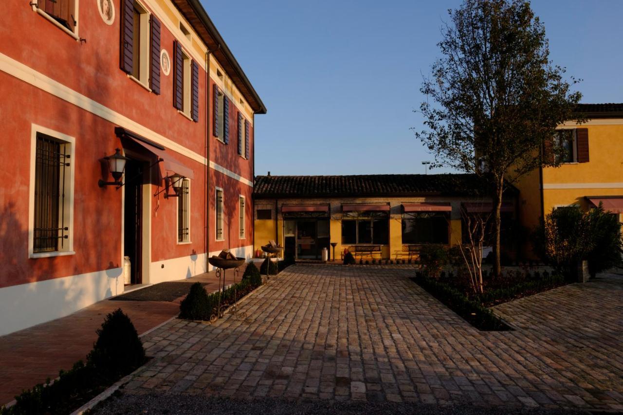 Agriturismo Corte Palazzo Marcaria Eksteriør billede