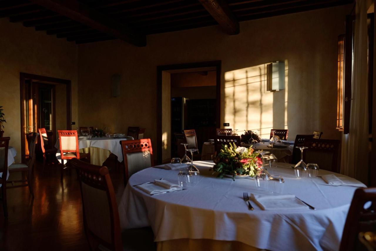 Agriturismo Corte Palazzo Marcaria Eksteriør billede