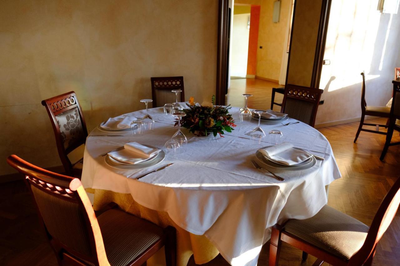 Agriturismo Corte Palazzo Marcaria Eksteriør billede